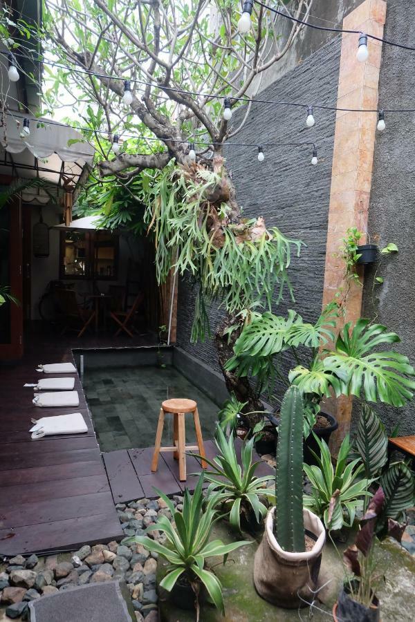 House Of Moedjito Hotel ยอกยาการ์ตา ภายนอก รูปภาพ